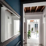Singular Siete Revueltas